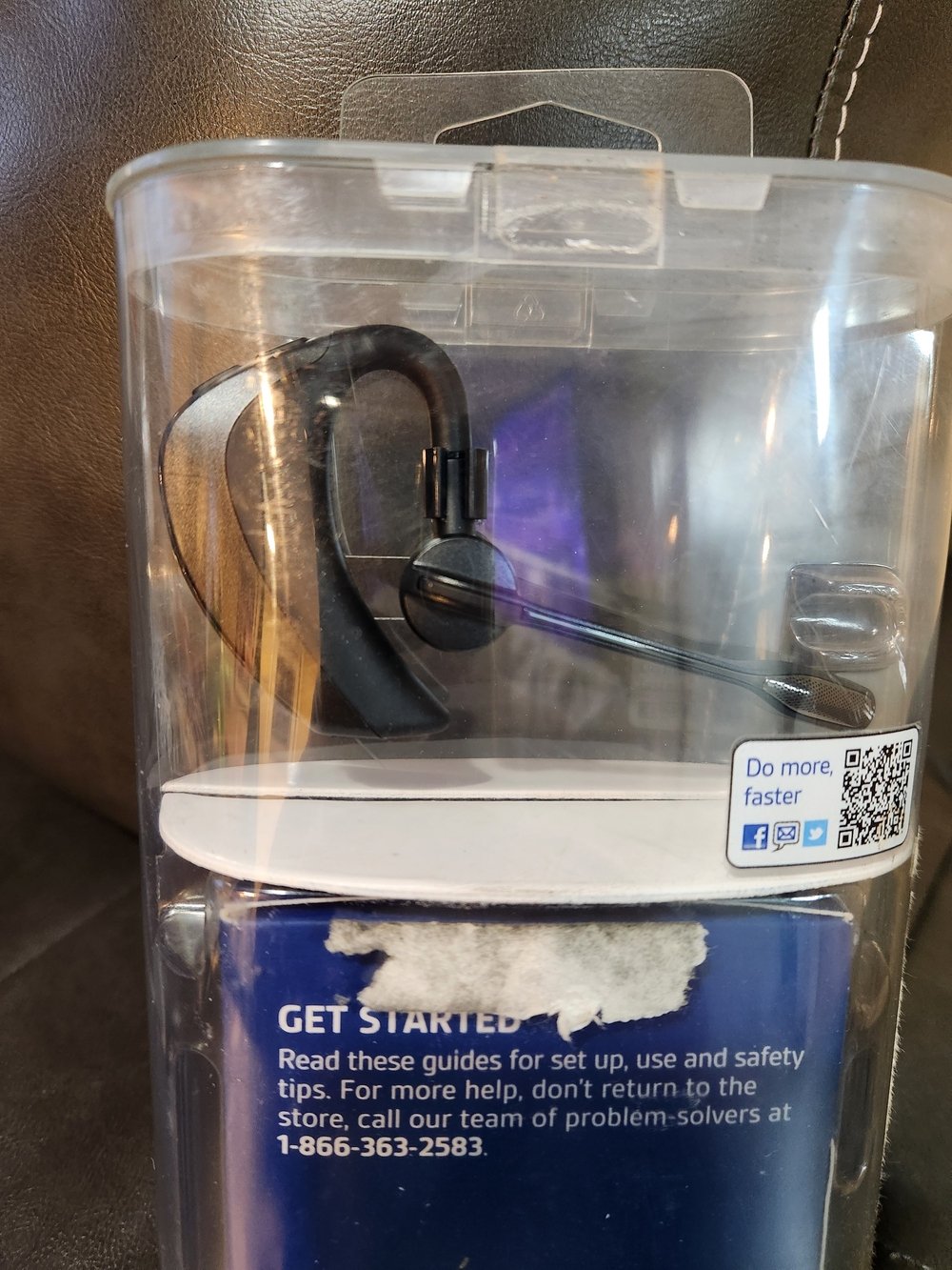 New Plantronics Wireless Black Bluetooth Mono Headset with Ear Hook
